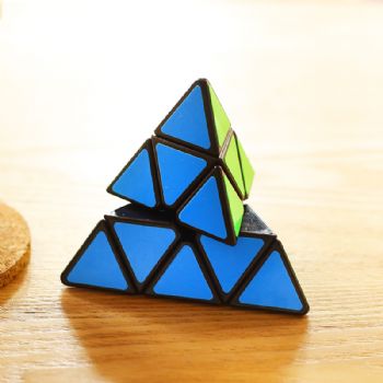 Shengshou Legend 3x3  pyramid Cube  Black